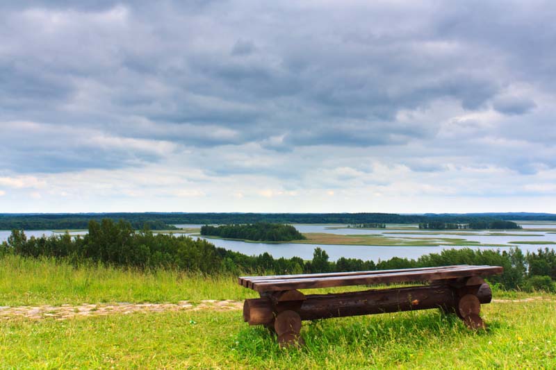 布拉斯拉夫斯基湖